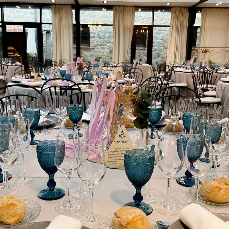 Boda rally Dakar - Mesero en formato señal de tráfico y con un texto anecdótico de la etapa. Original y emotivo.
